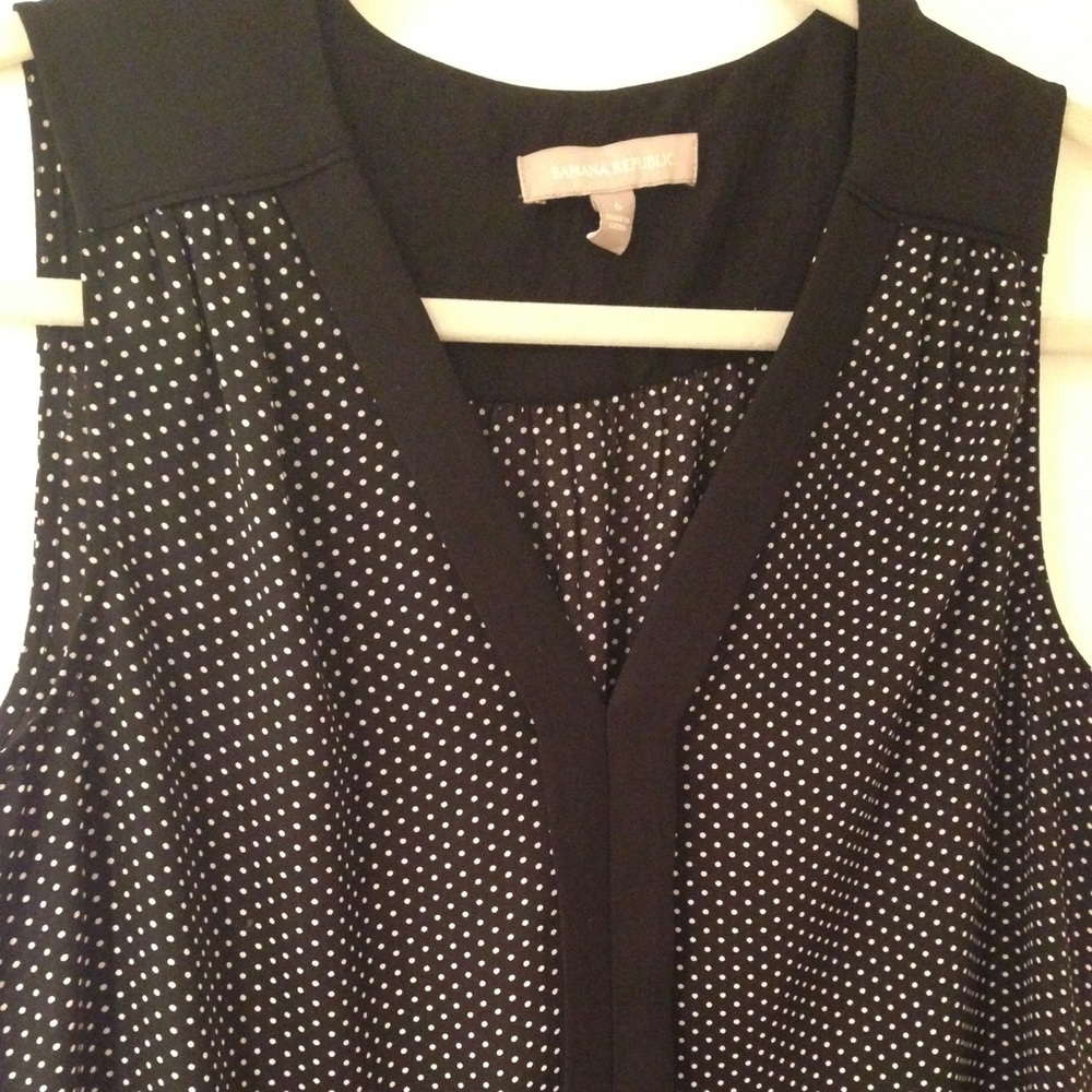 Banana Republic tank blouse black white polka dot